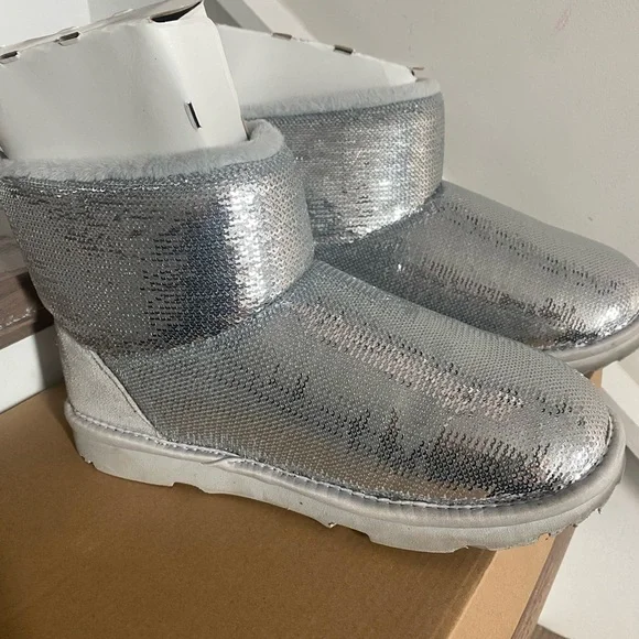 UGG Kids Classic Mini Silver Mirror Ball - Picture 3 of 5